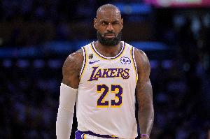 NBA老鹰vs篮网_NBA老鹰vs篮网免费在线直播_NBA老鹰vs篮网全场录像回放