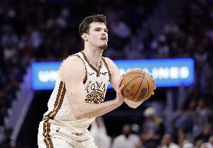 极速NBA勇士vs尼克斯比赛回放_极速NBA勇士vs尼克斯比赛回放免费观看_极速NBA勇士vs尼克斯比赛回放高清无插件直播