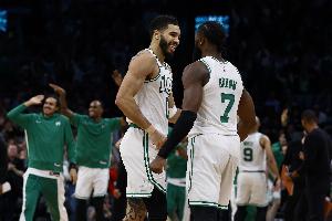 NBA马刺vs雄鹿_NBA马刺vs雄鹿超清直播_NBA马刺vs雄鹿1080p 在线观看